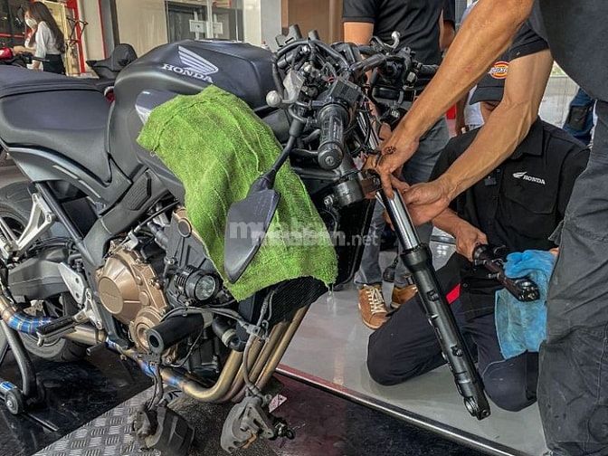 Tìm hiểu kỹ tình trạng xe