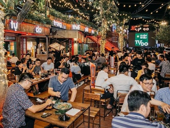 Nhu cầu tuyển phục vụ quán nhậu TP.HCM mới nhất
