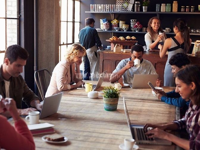 Nhu cầu tuyển nhân viên phục vụ quán cafe tại quận 7 hiện nay
