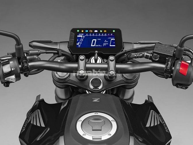 Trang thiết bị an toàn, tiện nghi trên CB300R