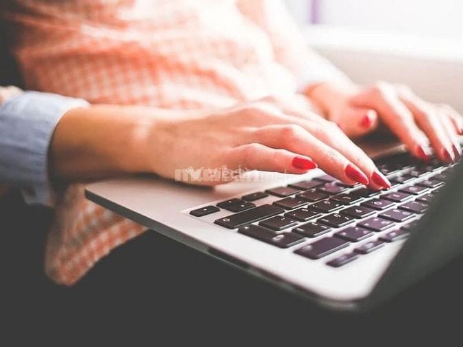 Tìm kiếm việc làm từ các trang uy tín