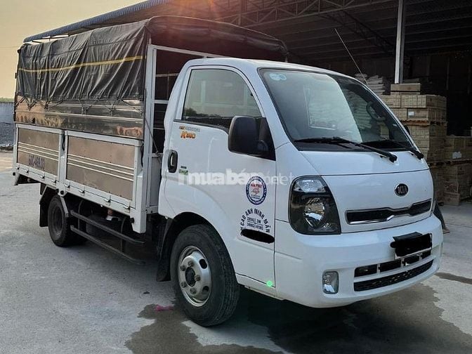 Thị trường mua bán xe cũ giá 50 triệu T5/2025