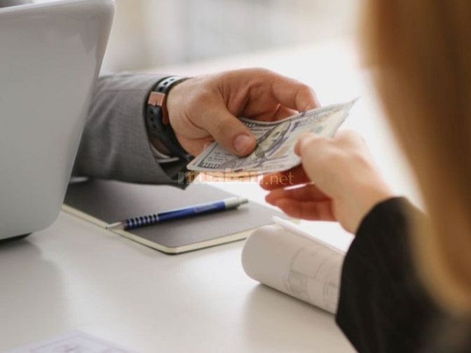 Thương lượng mức giá phù hợp 