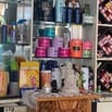 Cần nữ thợ phụ tóc biết gội đầu làm móng 