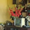 Anh cần thêm 2 bạn bán đồ uống cho khách 