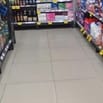 Cửa hàng  tiêu dùng cần tuyển gấp 4 nhân viên bán hàng, phụ kho,..