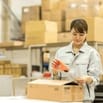 CẦN GẤP 3 NHÂN VIÊN ĐÓNG GÓI DÁN TEM 
