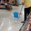 Tuyển 2 Nữ Tạp Vụ Dọn dẹp vệ sinh Siêu Thị 