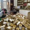 CẦN TUYỂN  NAM/NỮ PHỤ KHO (LÀM GIỜ HÀNH CHÍNH)
