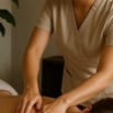 TUYỂN NHÂN VIÊN NỮ MASSAGE Q1 VS 7 TIỀN TÍNH THEO TUA