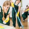 Do nhu cầu công việc  cần 2 tập vụ và 2 lao động phổ thông tại kho 