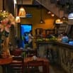 TUYỂN PHỤC VỤ NHÀ HÀNG Ở QUẬN 3