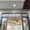 NHÀ ĐẸP ĐẦY ĐỦ NỘI THẤT - HẺM 311 NGUYỄN VĂN CỪ