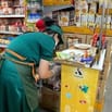 BÌNH CHÁNH CẦN TUYỂN LĐPT PHỤ KHO VÀ BÁN HÀNG ,TẠP VỤ