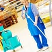 Tuyển 2 cô Tạp Vụ và 4 Bạn Nhân viên bán hàng Tại Chuỗi Siêu Thị TPHCM