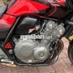 Mình có CB400 mốn chuyển nhượng cho ai cần