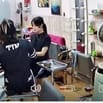 Cẩn thợ phụ biết gội đầu, phụ hóa chất yếu sẽ đc đào tạo thêm 
