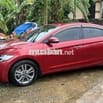 Lên đời cần bán xe Elantra màu đỏ 1.6 At 2018