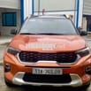 Kia Sonet 2023 Premium 1.5 AT - 90000 km