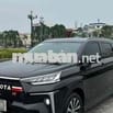 Toyota Veloz Cross 2023  số tự động 7 chỗ