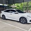 Honda Civic 2024 Trắng 10 vạn 5 chỗ