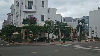 5 TẦNG CHỈ 10 TỶ DO NGỘP BANK-CẦN BÁN GẤP! PHÚ HỒNG THỊNH