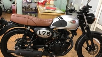 KAWASAKI W175cc,CHÍNH HÃNG,SX 2018,ZIN 100%.BH 2 NĂM.BAO SANG.TÊN RHSG