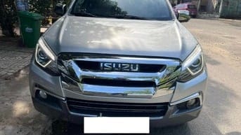 ISUZU MUX 1.9 mt máy dầu đời 2019