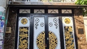 Bán nhà ,để ở hay làm văn phòng riêng 