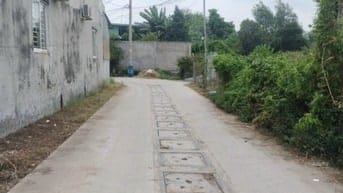 Bán đất thổ cư gần UBND xã Bình Mỹ DT 995m2 ngang 30m 