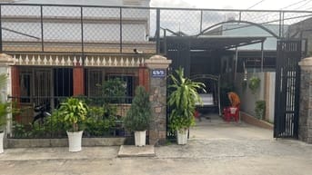 Nhà chính chủ, giá 38 triệu/m2, KT:10,46 x 21m (226m2), full thổ, SHR