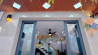 Bán gấp nhà Man Thiện, Hiệp Phú, Quận 9. Giá 2,68 tỷ/48m2, hẻm xe hơi 