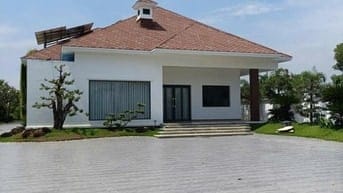 Bán Villa Long An cạnh Tphcm 3000m2, sân 
vườn,ao cá tuyệt đẹp chỉ 27