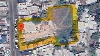 MT Ngan:50m X Dài :100m (5.0000m2) Giá:300triệu/tháng