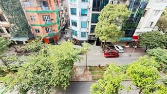 Bán Nhà Mặt Phố Đặng Thùy Trâm- 75m2- Hai Thoáng- Vỉa Hè Rộng, .....