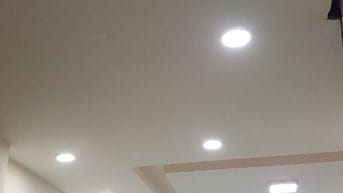 Bán 2 căn  giá rẻ 2t68 và 2t86 . Địa chỉ 33/6 và 33/8 phùng chí kiên