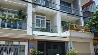 Bán nhà mới khu Bình Phú, MT đường Số 18, DT 4 x 15m, 3.5 tấm 9.8 tỷ. 