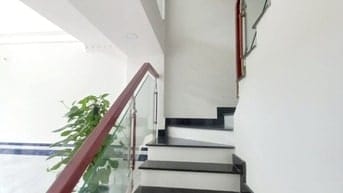 Bán nhà HXH Lê Thị Bạch Cát, Quận 11, 60m2, 4 tầng 4PN, chỉ 7 tỷ hơn