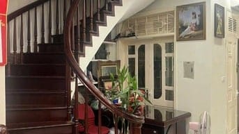 Bán Nhà Ô Đồng Lâm-Hồ 3 Mẫu, HN 60 m x5T giá 15.8 tỷ.