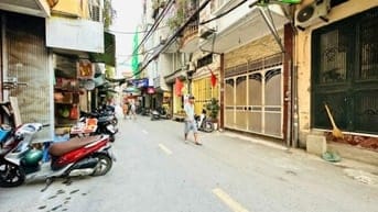 Quá đẹp, bán nhà phố Tân mai, 10m ra ô tô tránh, 30m2, 5 tầng, 3 ngủ