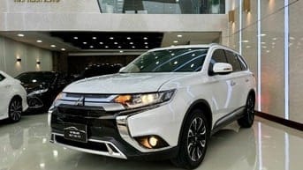 Mitsubishi Outlander 2.0 CVT 2021 - 50.000 km