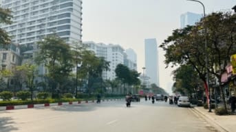 Bán căn hộ tập thể mặt đường Nguyễn Chí Thanh( View Hồ NK)  3,7 tỷ 