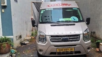 Bán xe Ford Transit 2018 bản trung, giá 418 triêu