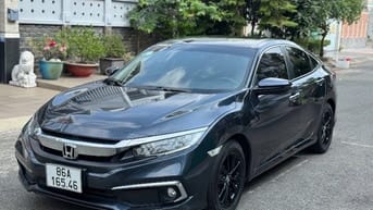 Honda Civic 1.8G Vin 2020 Đkí T1/2021 màu xanh xe cực đẹp 