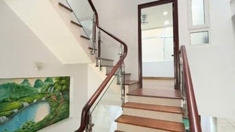 MẶT TIỀN HẺM 8M LỮ GIA, CÁCH MT 1 CĂN 56M2 KO LỘ GIỚI, 5 TẦNG.