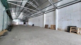 CHO THUÊ NHÀ XƯỞNG ngõ 156 Phú Viên, Long Biên, 650m2 GIÁ THỎA THUẬN