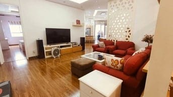 Bán căn góc Hoàng Đạo Thúy, Cầu Giấy, HN. 153 m2, 3 ngủ,3 WC, giá 9 tỷ