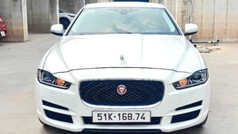 Jaguar XE 2.0T model 2016 nhập anh quốc