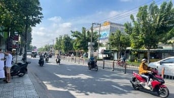 cho thuê mặt tiền nguyên căn 751 quang trung