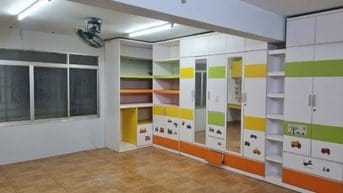 Căn hộ trệt SIÊU LỚN ngay trung tâm Q5 (150m2), giá RẺ vừa ở vừa SXKD